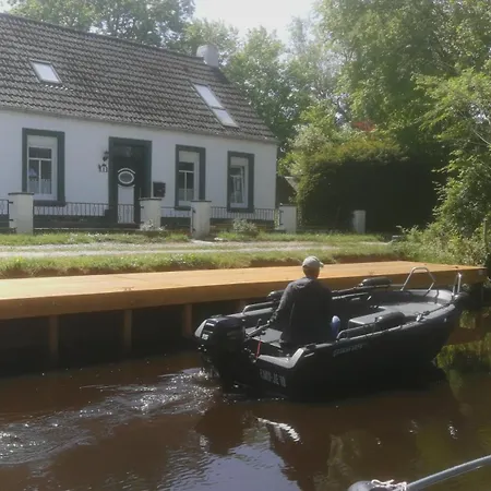 Am Fehntjer Tief Apartmán *